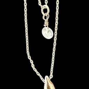 Dainty Singular Rhinestone and Tear Drop Necklace